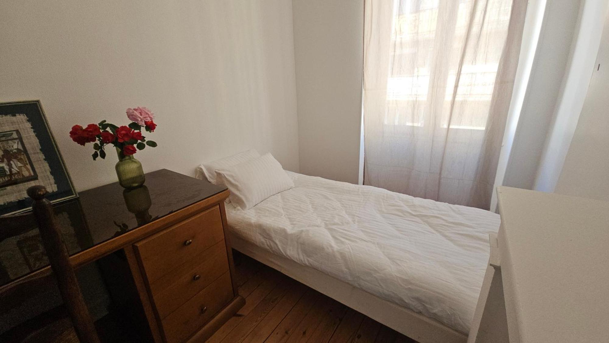 Bed and Breakfast Le Jardin Cafe Бордо Экстерьер фото
